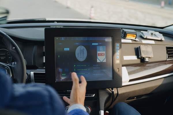 汽車測試場的黑科技:技術宅如何改變未來城市出行