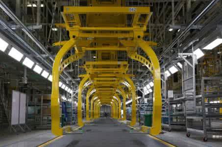 竭力挽留汽車制造業