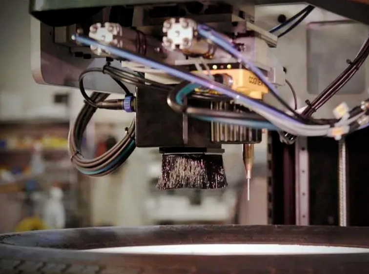 美國發布新規再打壓中國，使用中國電池的美國汽車將不再享受稅收抵免