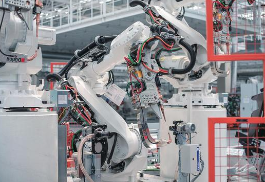 汽車制造|從“閃電戰(zhàn)”到“拉鋸戰(zhàn)”：探秘汽車行業(yè)的價(jià)格策略變革！