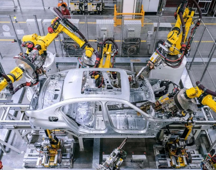 汽車制造|保時(shí)捷,跌下神壇